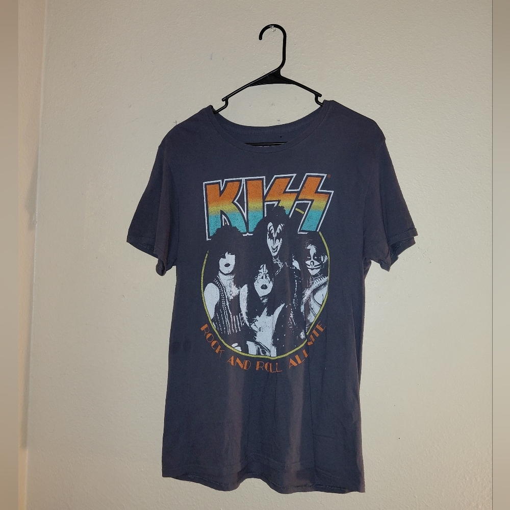 KISS Gray Medium Rock And Roll All Nite T-shirt.